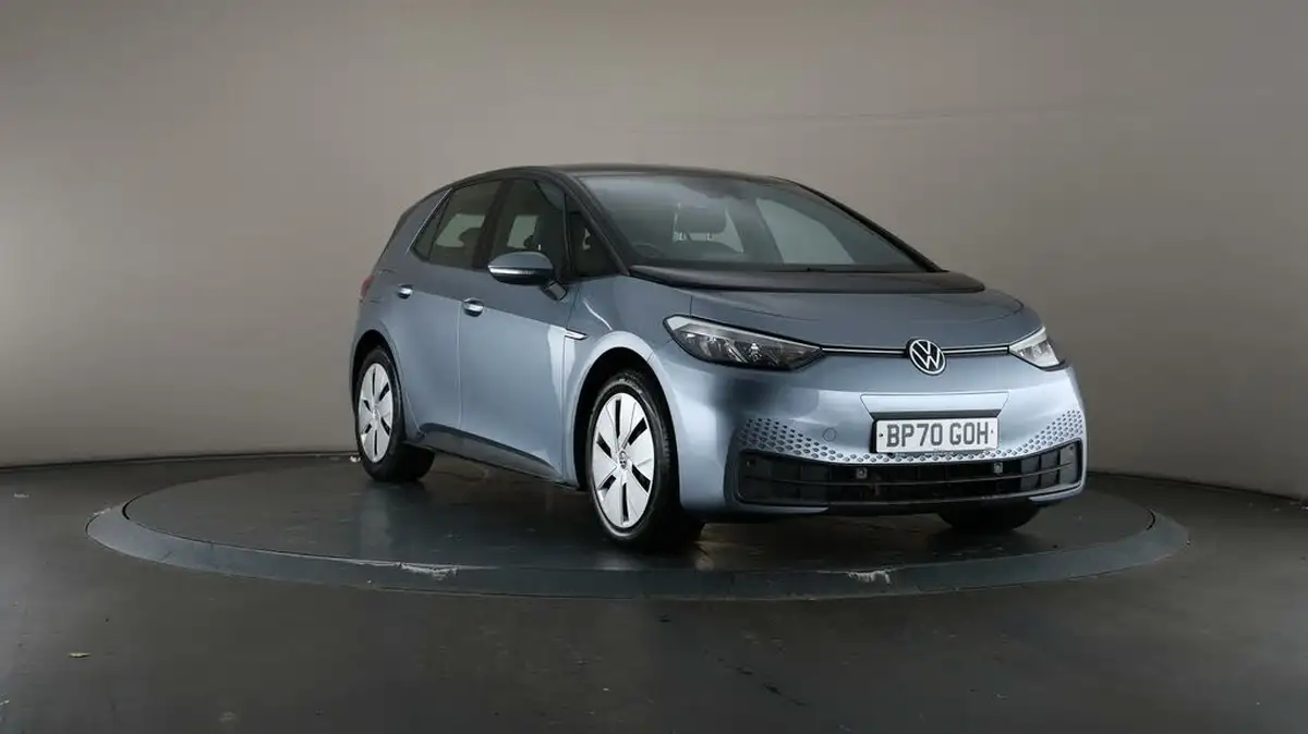 2020-volkswagen-id3-e-life-big-52