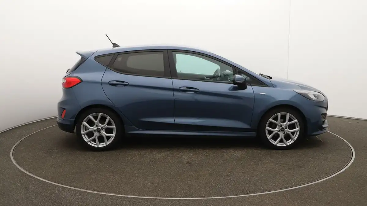 2022-ford-fiesta-10t-st-line-100ps-5d-big-48
