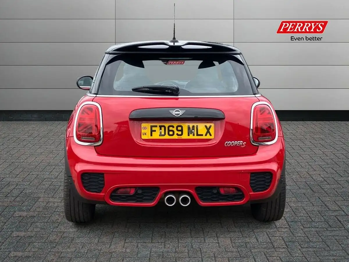 2019-mini-cooper-20-cooper-s-sport-189bhp-hatchback-3d-auto-big-4
