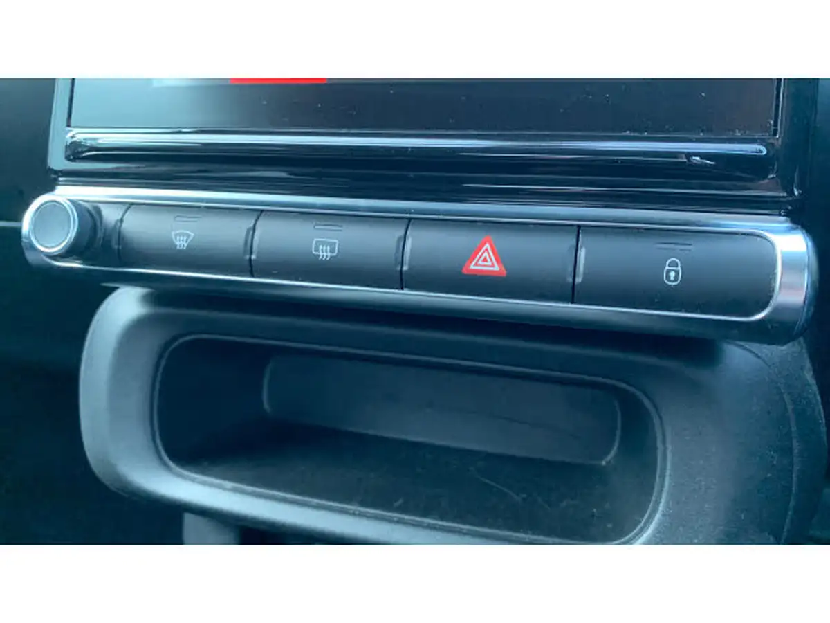 2017-citroen-c3-12-puretech-flair-82ps-big-42