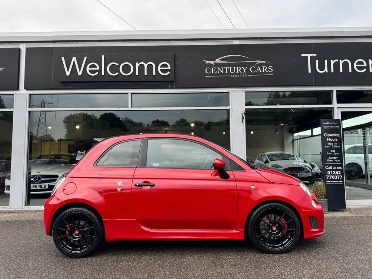 2015-abarth-500c-14-595c-turismo-big-15