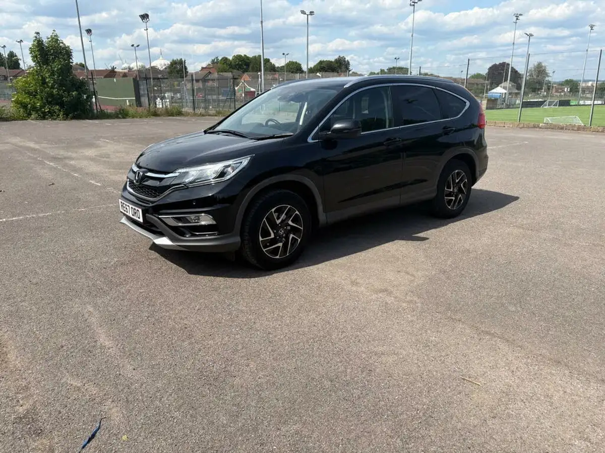2017-honda-cr-v-16i-dtec-se-plus-navi-dasp-160ps-4x4-auto-big-2