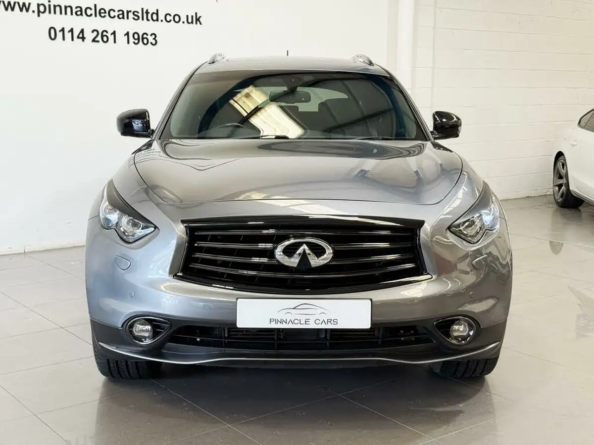 2016-infiniti-qx70-30td-s-big-1