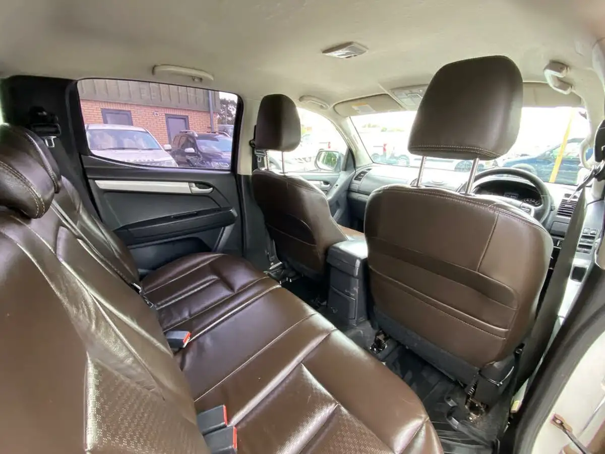 2012-isuzu-d-max-25td-utah-big-44