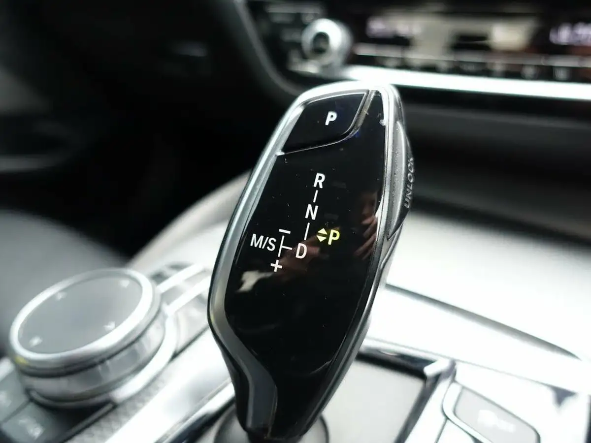 2019-bmw-5-series-30-540i-m-sport-plus-pack-saloon-4d-big-29