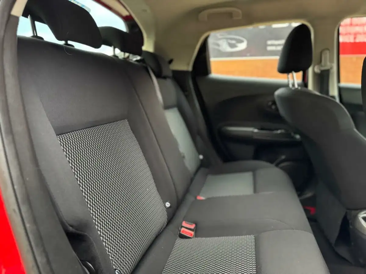 2015-nissan-juke-16-visia-big-36