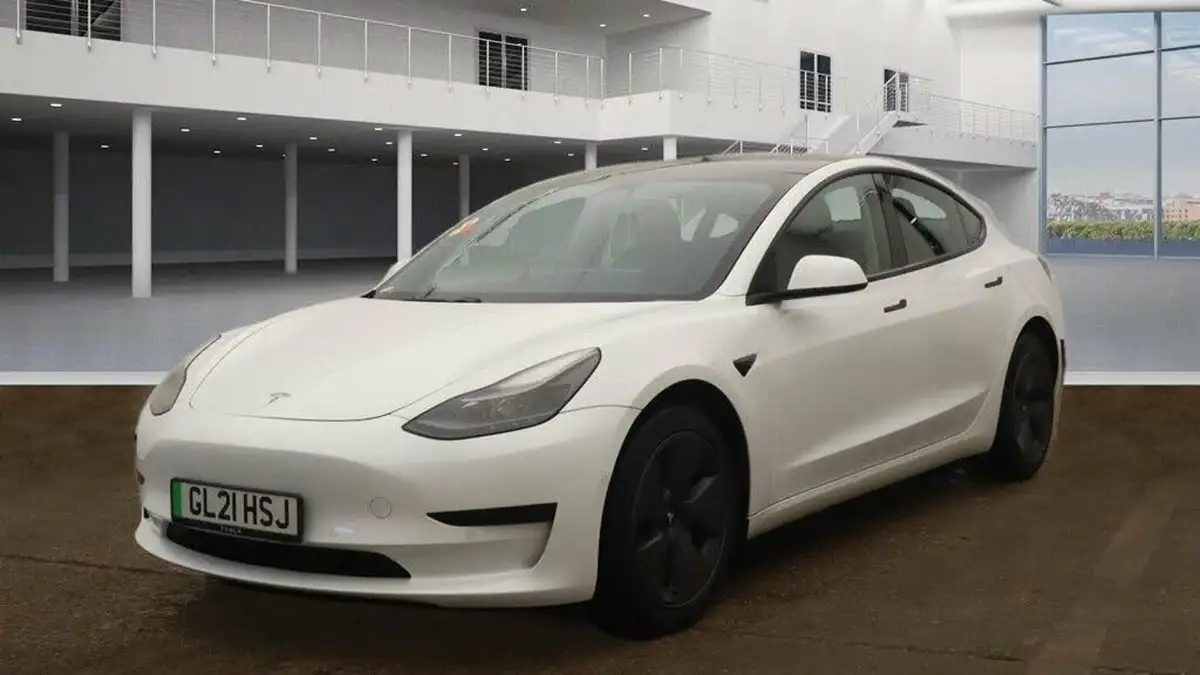 2021-tesla-model-3-e-standard-plus-big-5