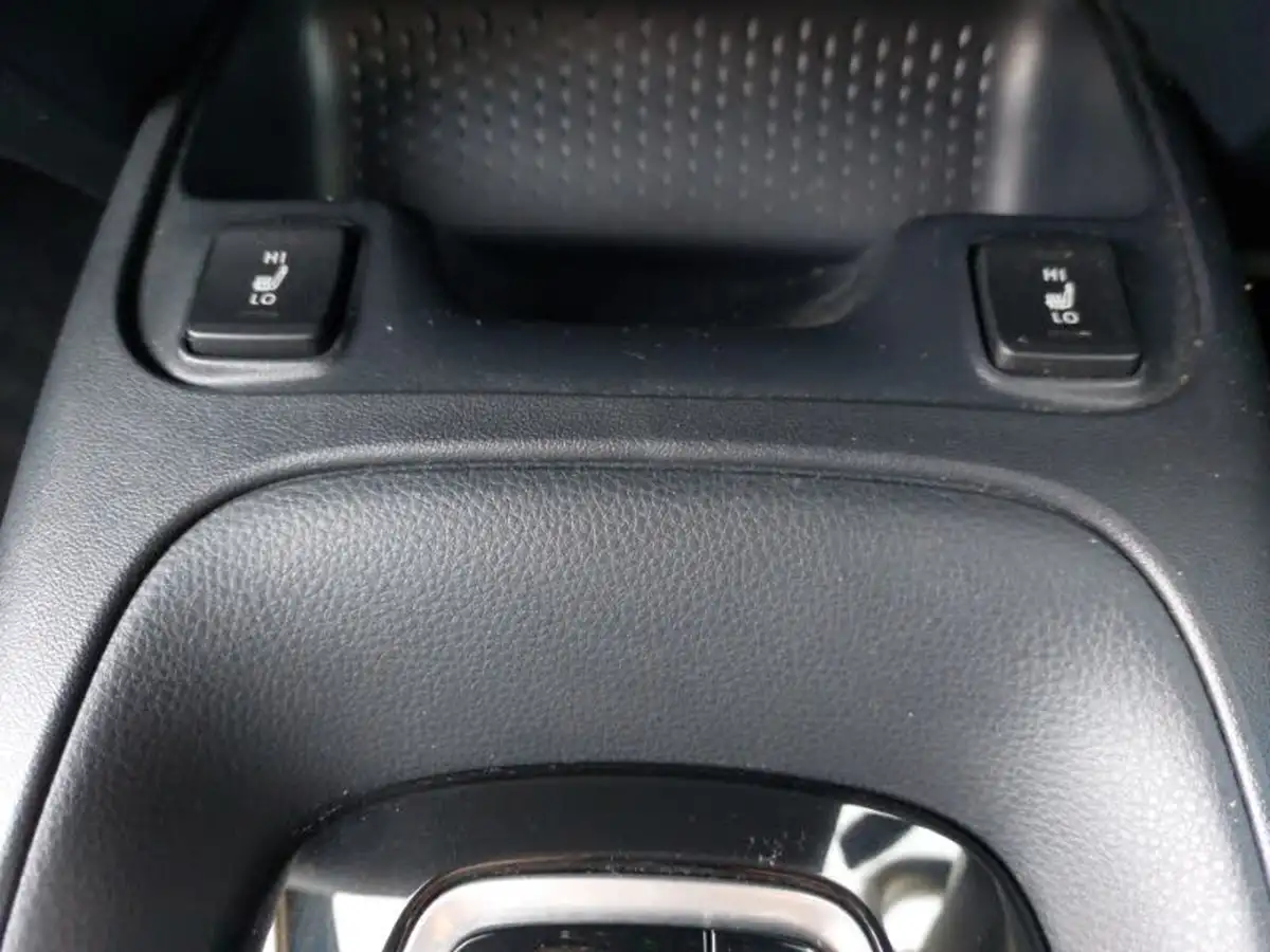 2022-suzuki-swace-18-sz-t-big-11