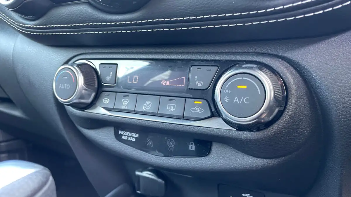 2022-nissan-juke-16-hybrid-tekna-big-25