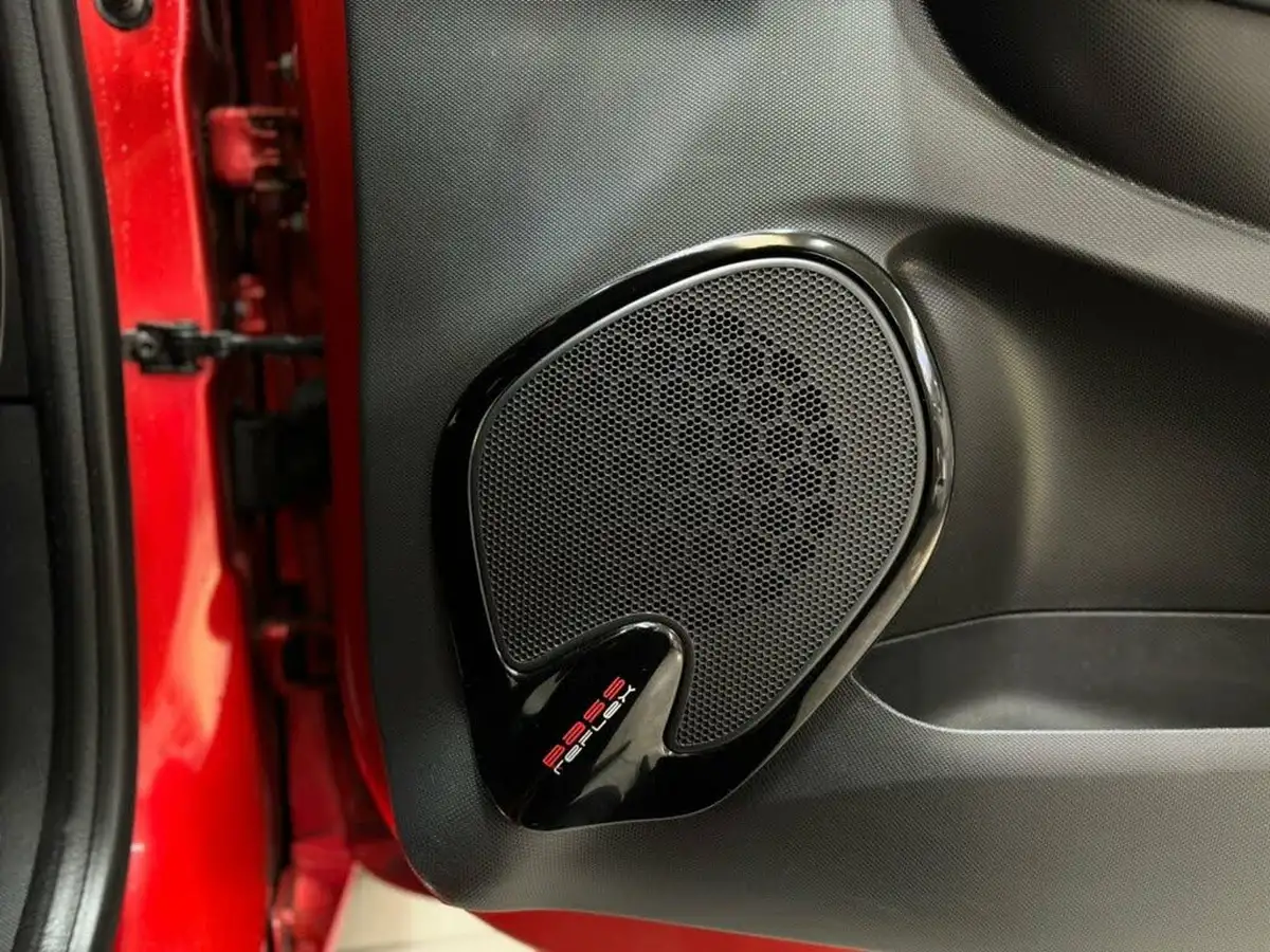 2014-renault-clio-09-dynamique-big-26