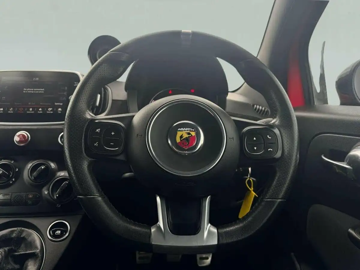 2018-abarth-595-14-tjet-trofeo-big-15