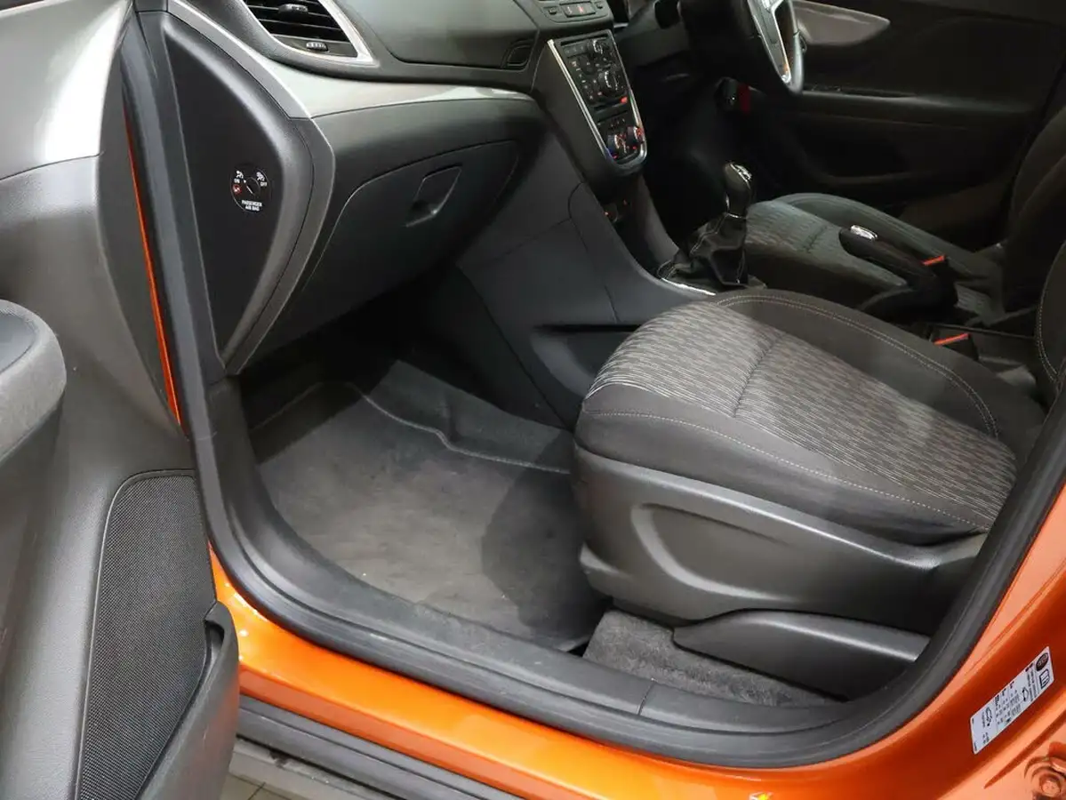 2015-vauxhall-mokka-14i-16v-turbo-exclusiv-ss-big-14
