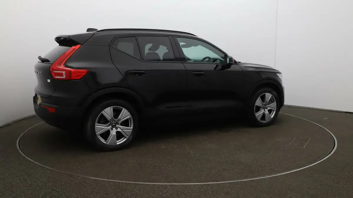 2021-volvo-xc40-e-twin-recharge-big-51