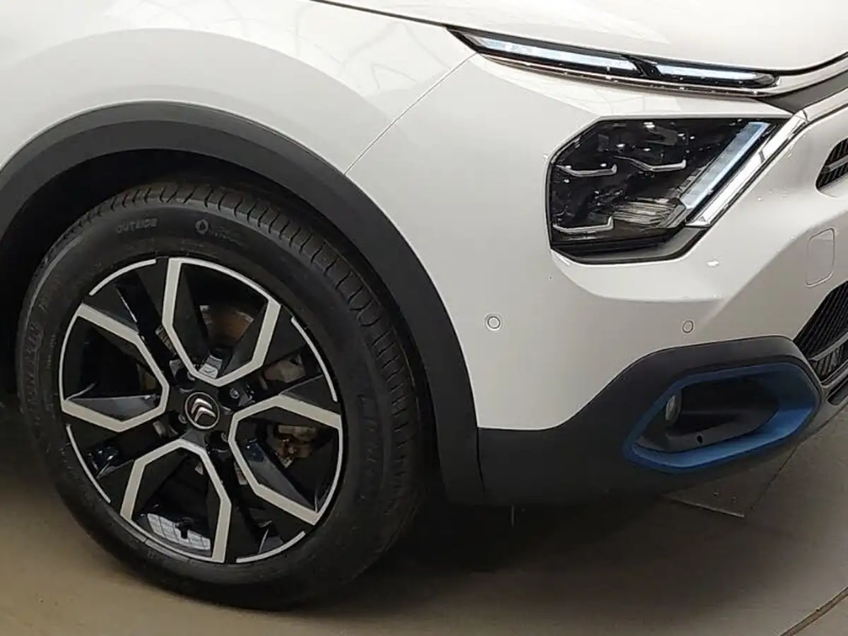 2022-citroen-c4-e-shine-plus-big-8