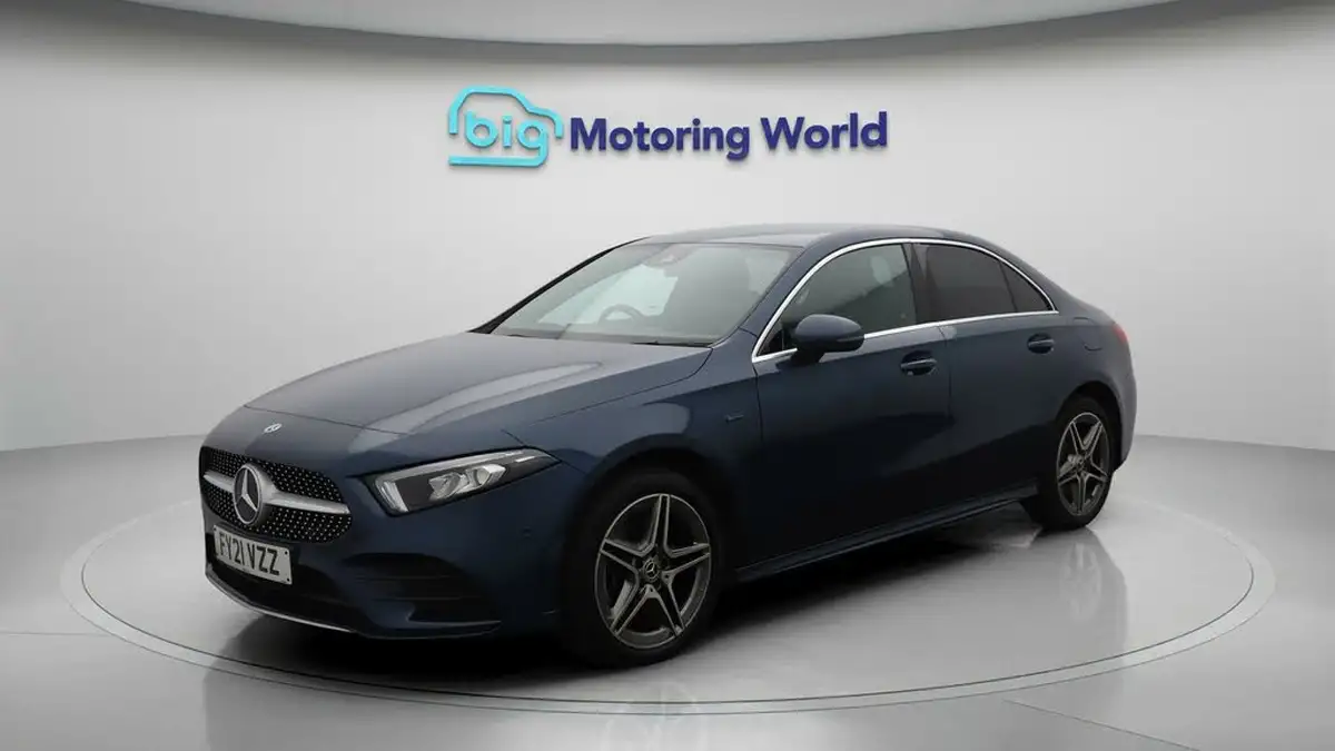 2021-mercedes-benz-a-class-13-a250e-amg-line-executive-saloon-4d-big-3