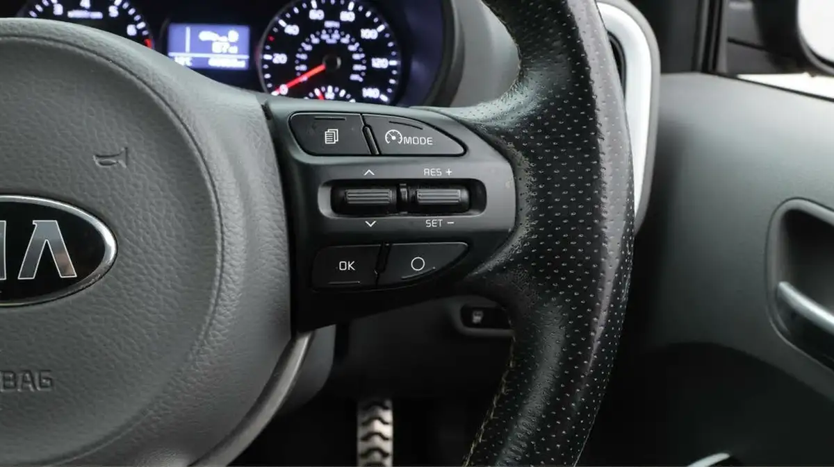 2019-kia-picanto-125-x-line-s-big-25