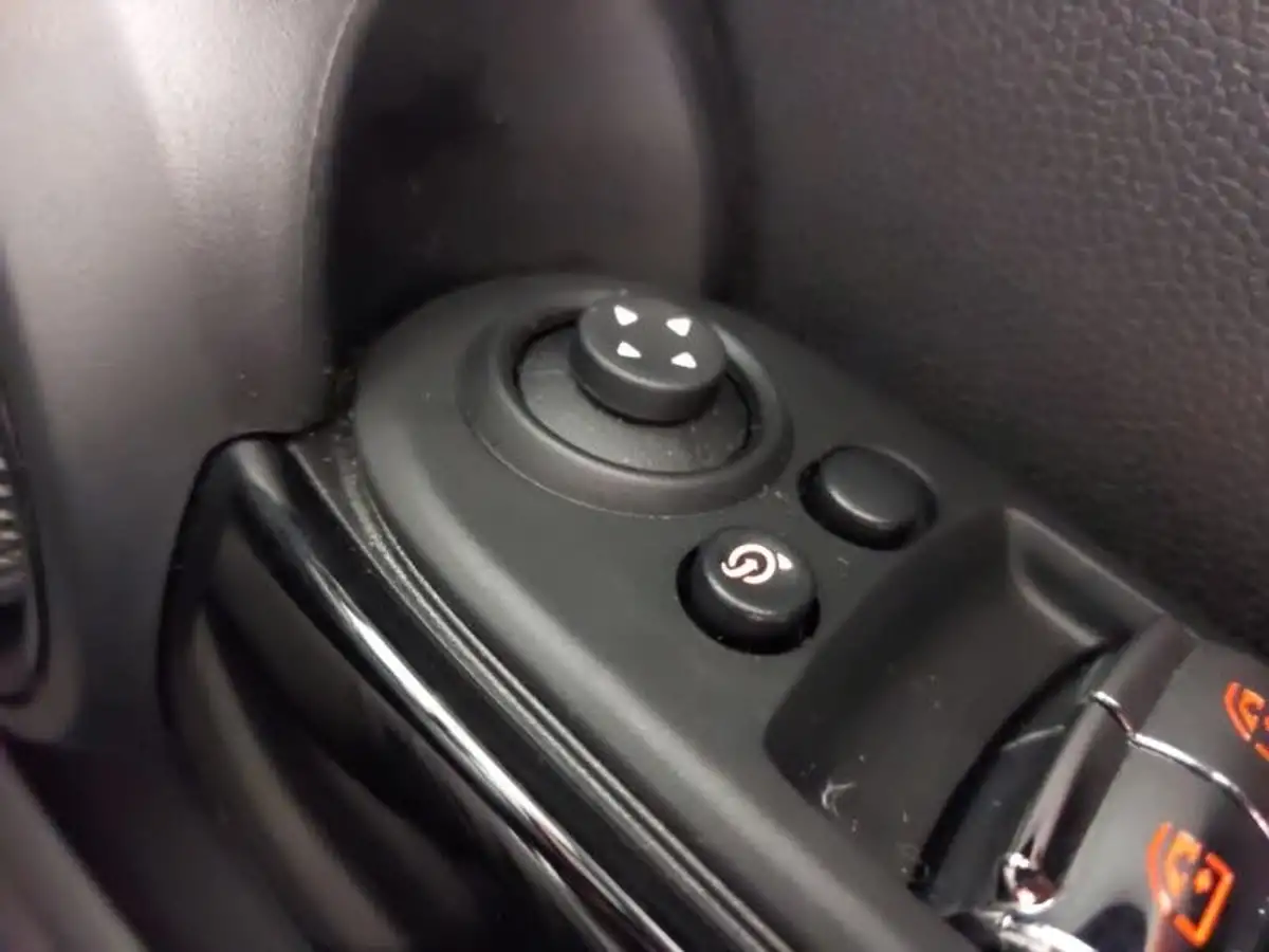 2023-mini-cooper-15-cooper-exclusive-premium-auto-convertible-2d-auto-big-16