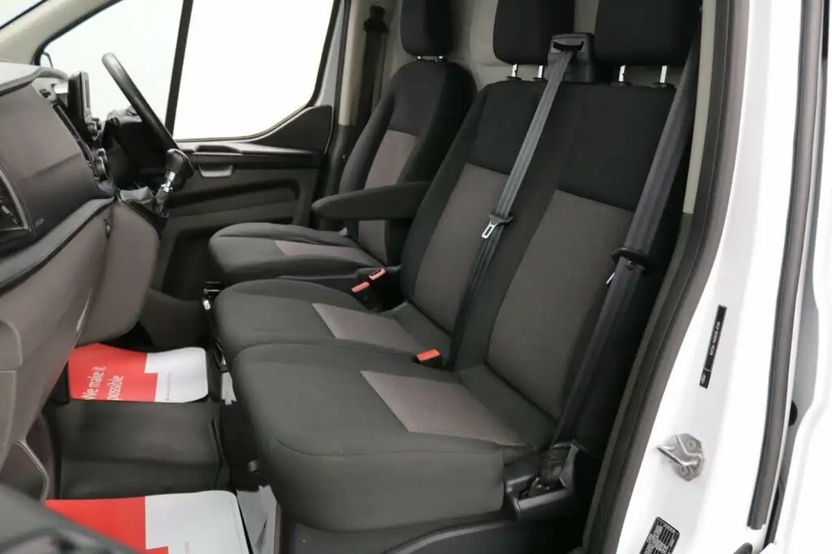 2020-ford-transit-custom-20tdci-280-l1h1-leader-105pseu6dt-panel-van-big-19