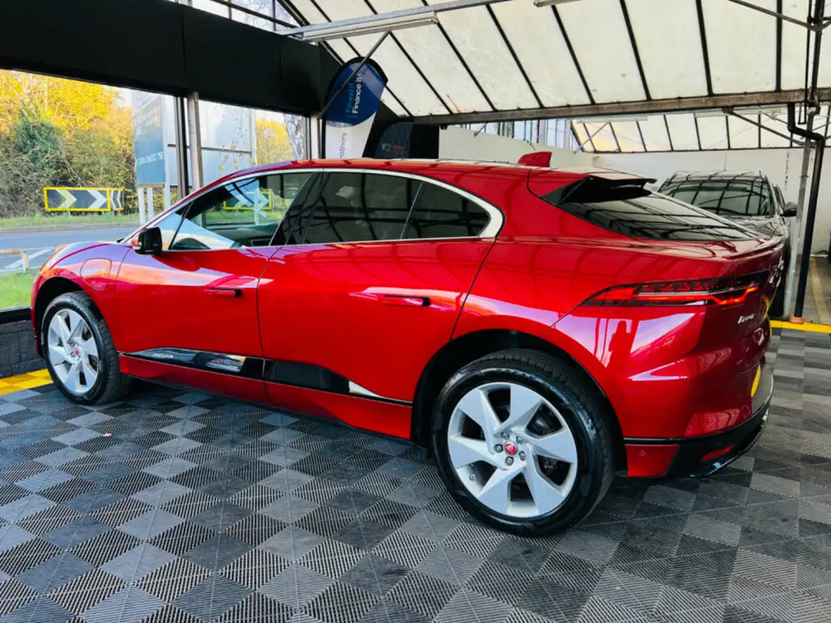 2019-jaguar-i-pace-ev400-se-big-6