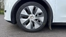 2022-tesla-model-y-e-long-range-small-16