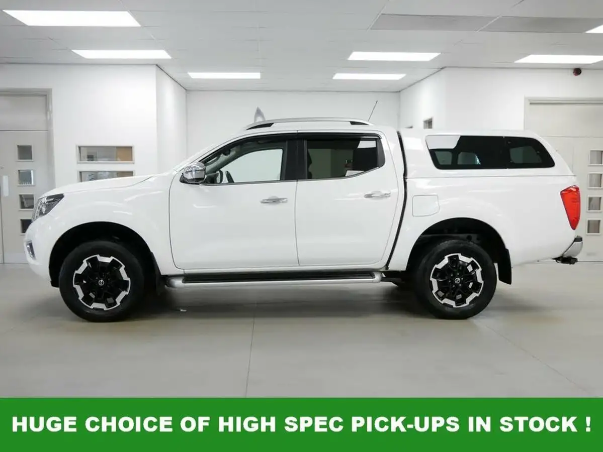 2021-nissan-navara-23dci-tt-tekna-8-navileather-auto-big-23