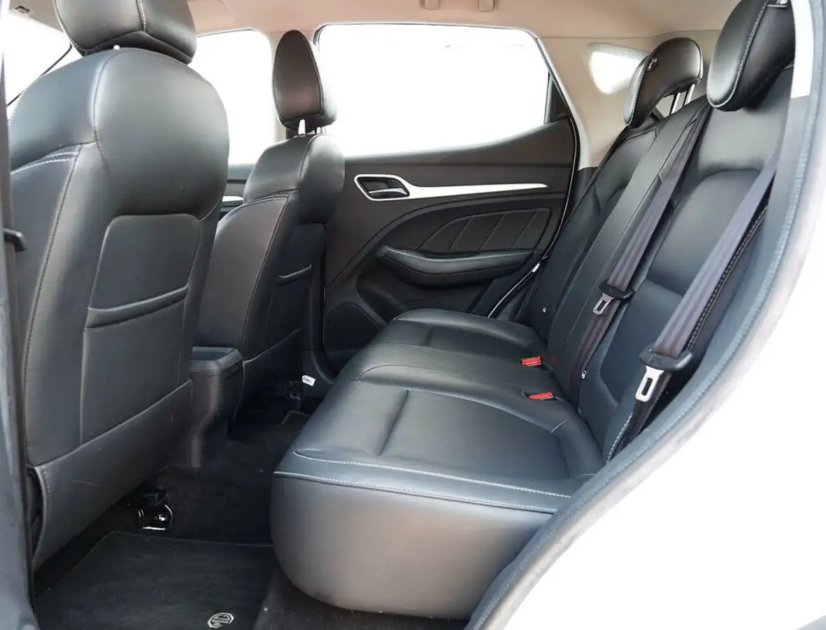 2019-mg-zs-suv-15-vti-tech-exclusive-105bhp-big-12