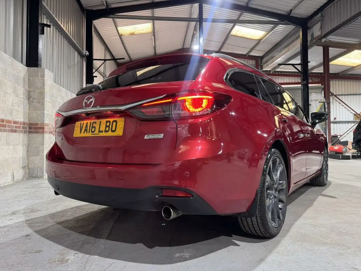 2016-mazda-mazda6-22td-sport-nav-175ps-skyactiv-d-tourer-5d-auto-big-45