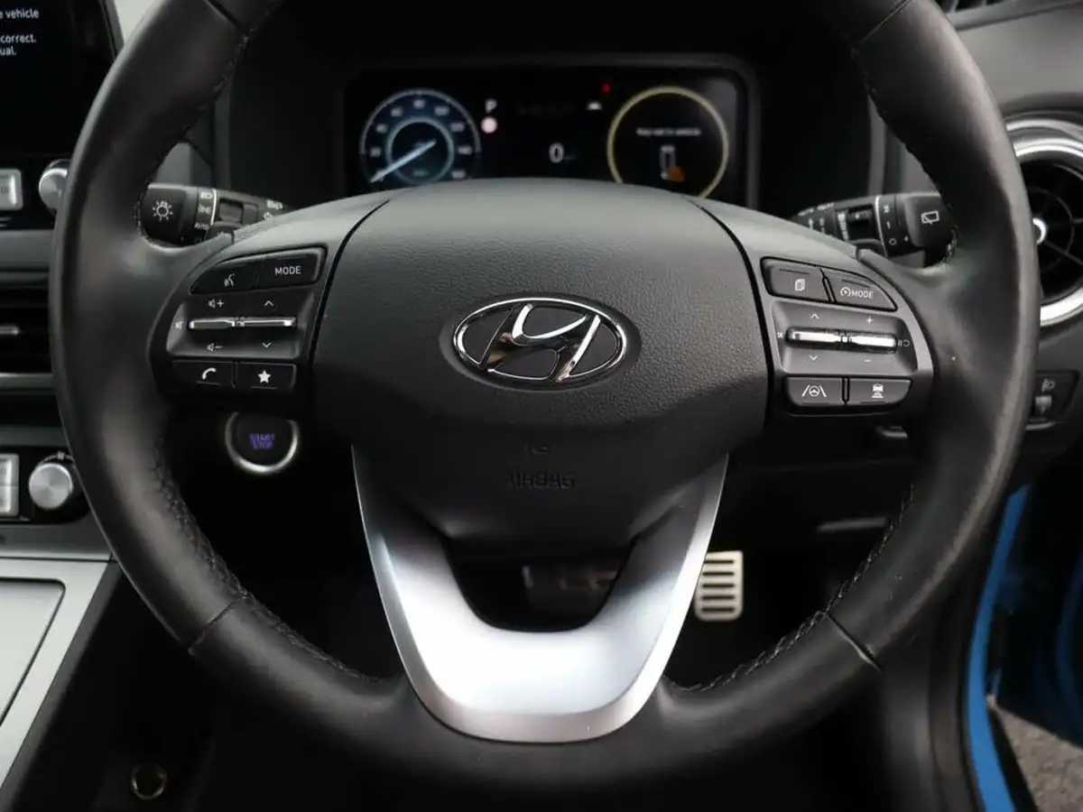 2022-hyundai-kona-e-premium-204ps-64kwh-7kw-obc-big-37