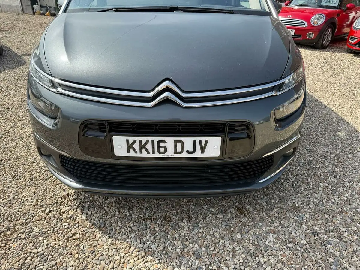 2016-citroen-grand-c4-picasso-16bluehdi-flair-eat6-big-71