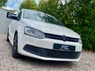 2013-volkswagen-polo-14-bluegt-3d-small-38