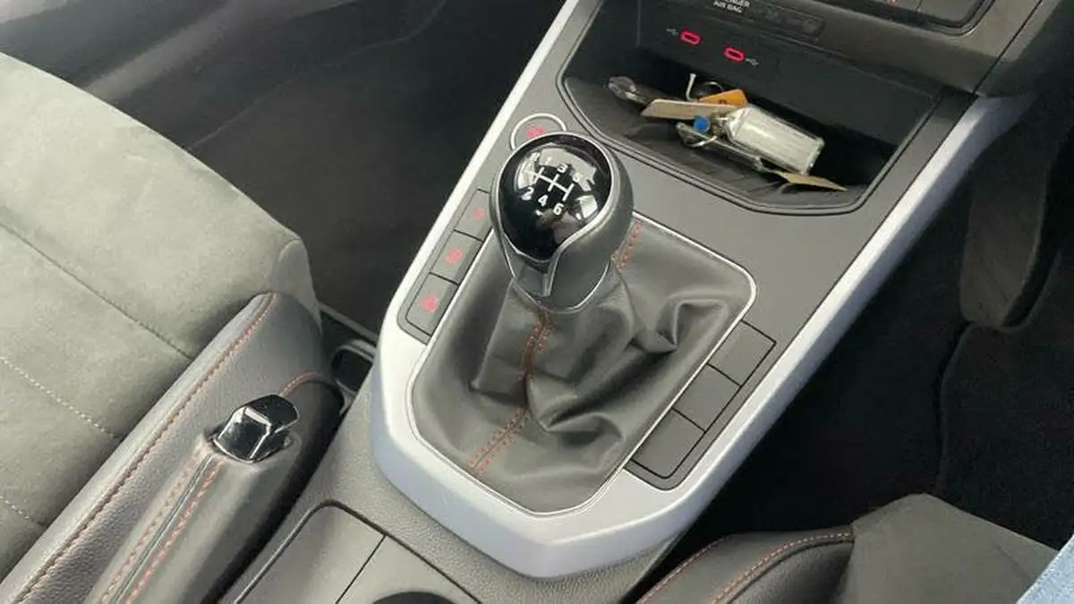 2022-seat-arona-10-tsi-fr-edition-big-6