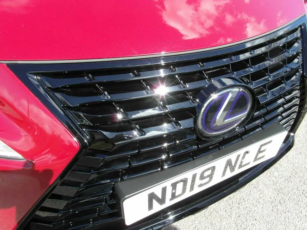2019-lexus-nx-300h-25-nx-sport-pack10in-navigation-big-11