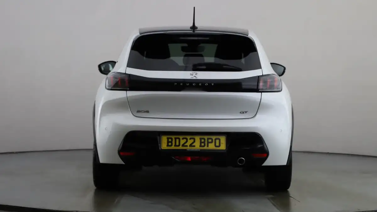 2022-peugeot-208-12-puretech-gt-100bhp-eat8-big-12