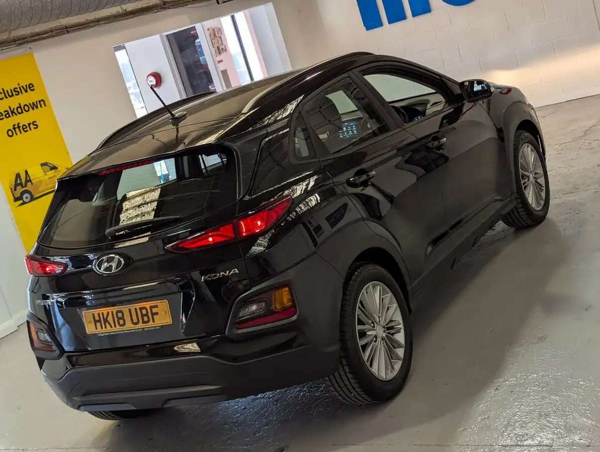 2018-hyundai-kona-10-t-gdi-se-big-36