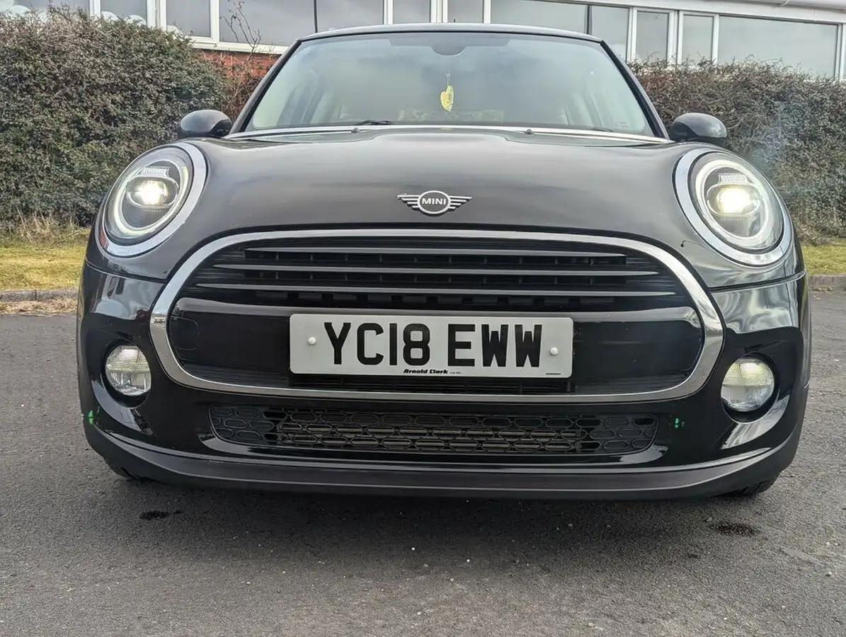 2018-mini-cooper-15-cooper-series-ii-ss-hatchback-3d-big-0