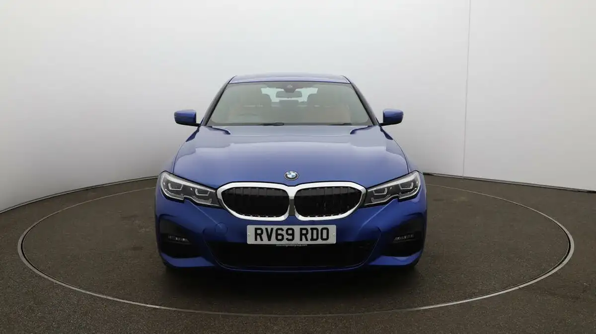 2019-bmw-3-series-20-330e-m-sport-plus-pack-big-38