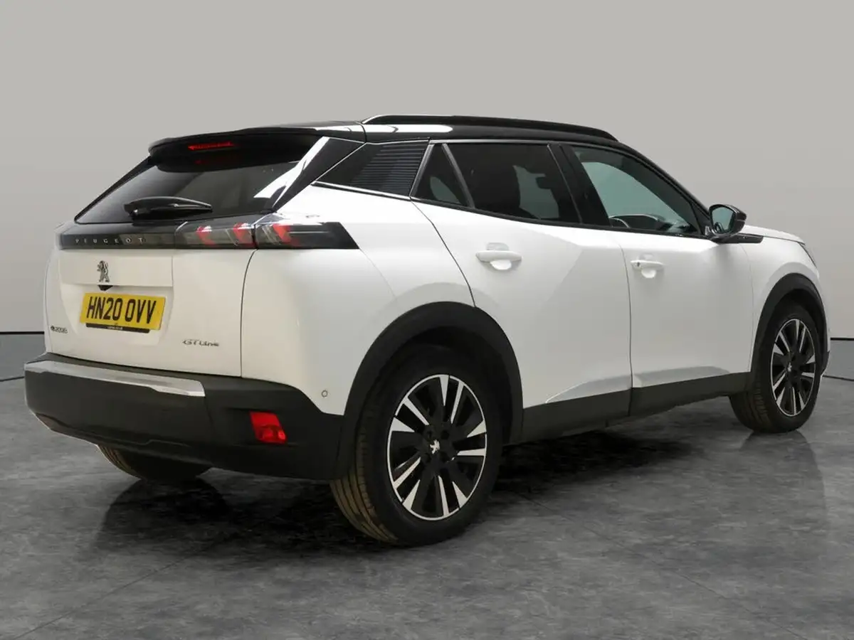 2020-peugeot-2008-suv-e-gt-line-big-12