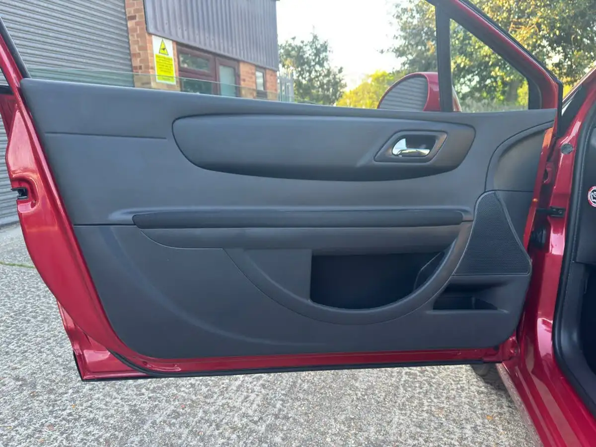 2009-citroen-c4-16-vtr-coupe-3d-1587cc-big-41