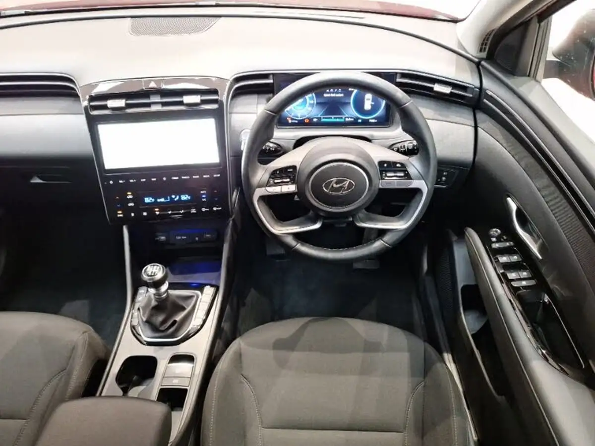2024-hyundai-tucson-16-t-gdi-premium-150ps-big-6