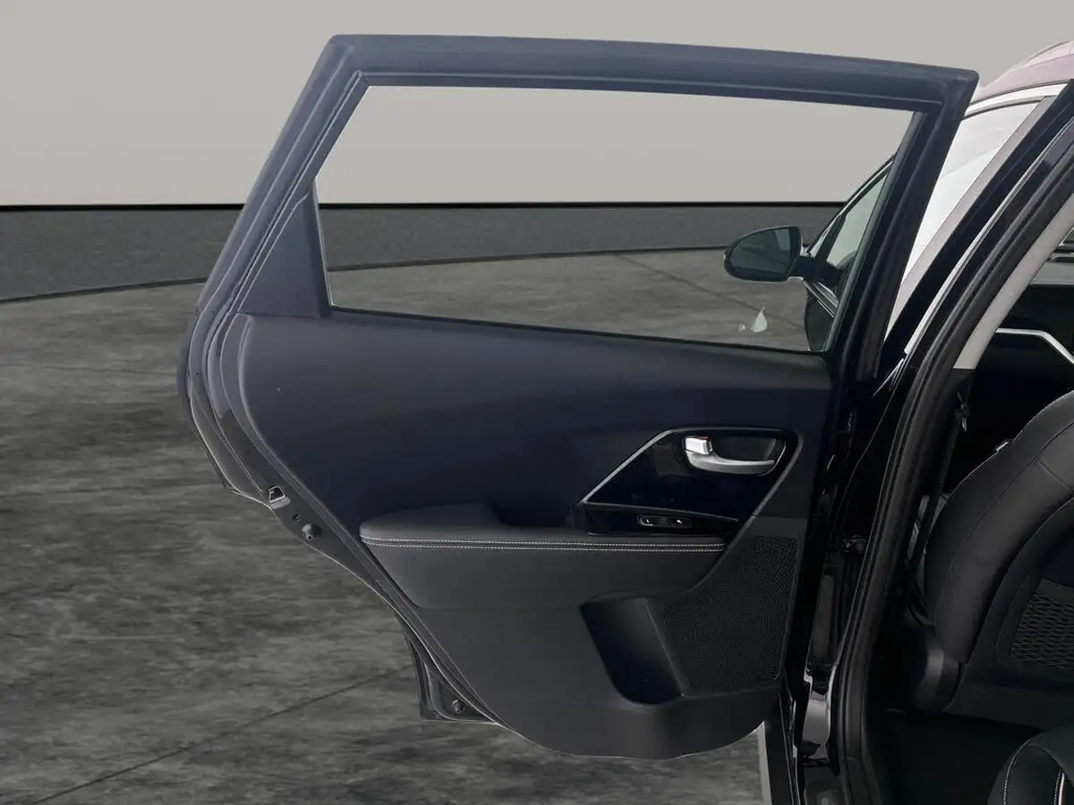 2021-kia-e-niro-ev-4-big-2