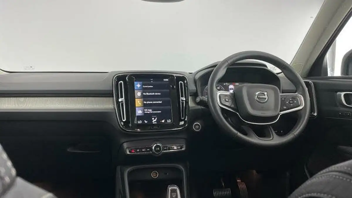 2022-volvo-xc40-15-t5-inscription-pro-big-25