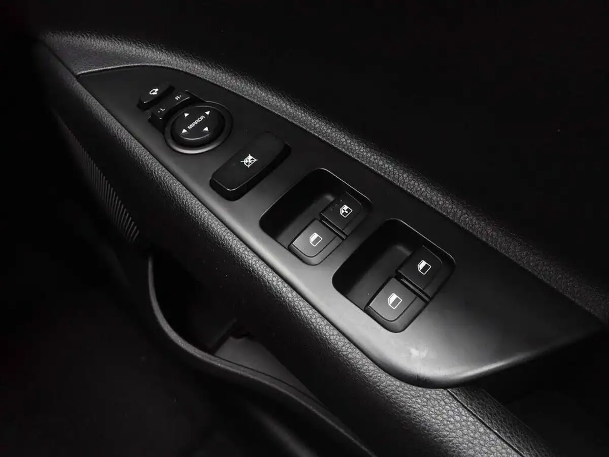 2019-kia-stonic-14-2-big-40