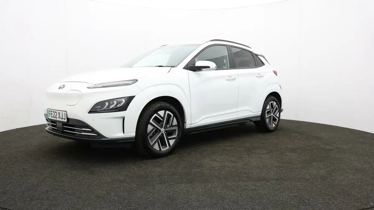 2022-hyundai-kona-e-premium-204ps-64kwh-7kw-obc-big-2