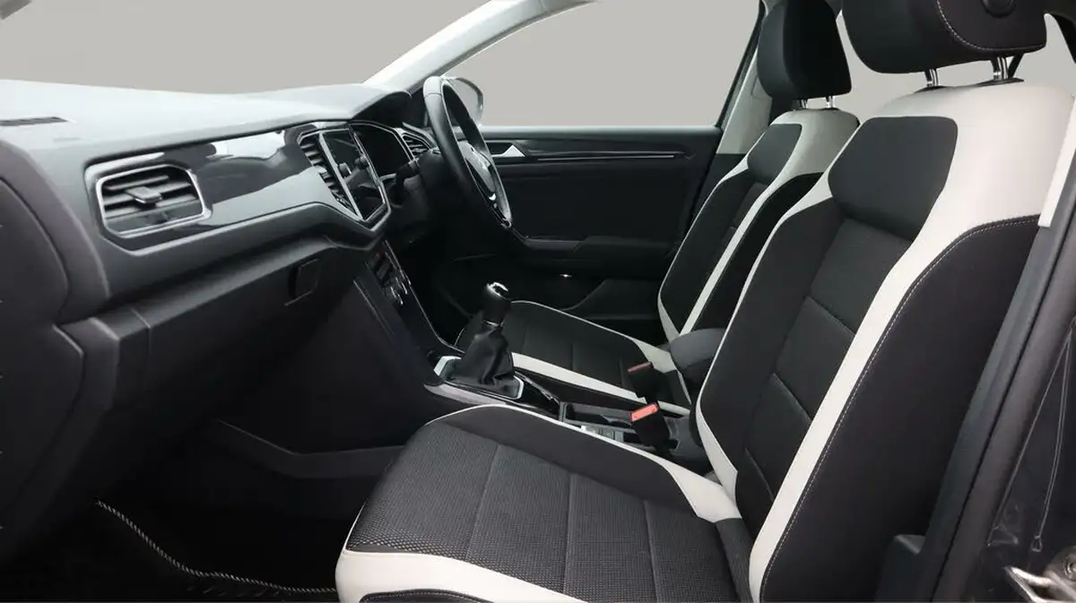 2020-volkswagen-t-roc-20tdi-sel-big-14