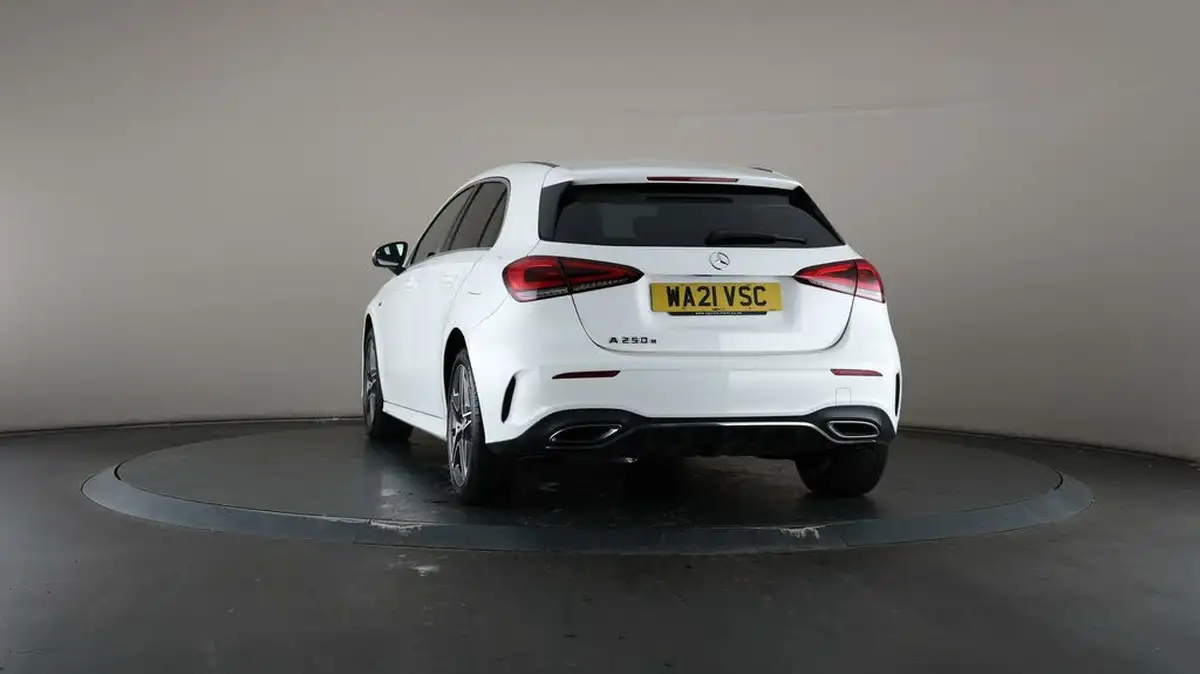 2021-mercedes-benz-a-class-13-a250e-amg-line-hatchback-5d-big-43