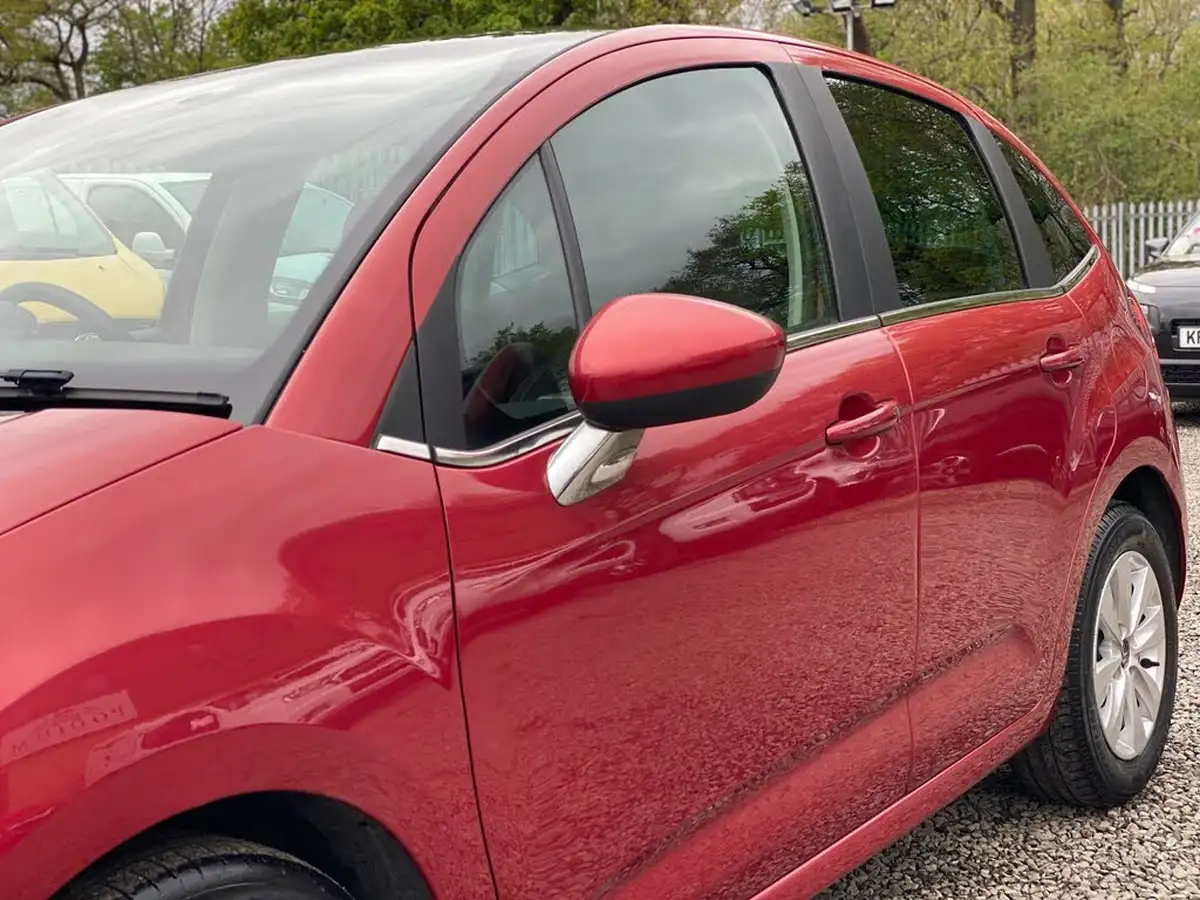 2010-citroen-c3-14td-vtr-big-23