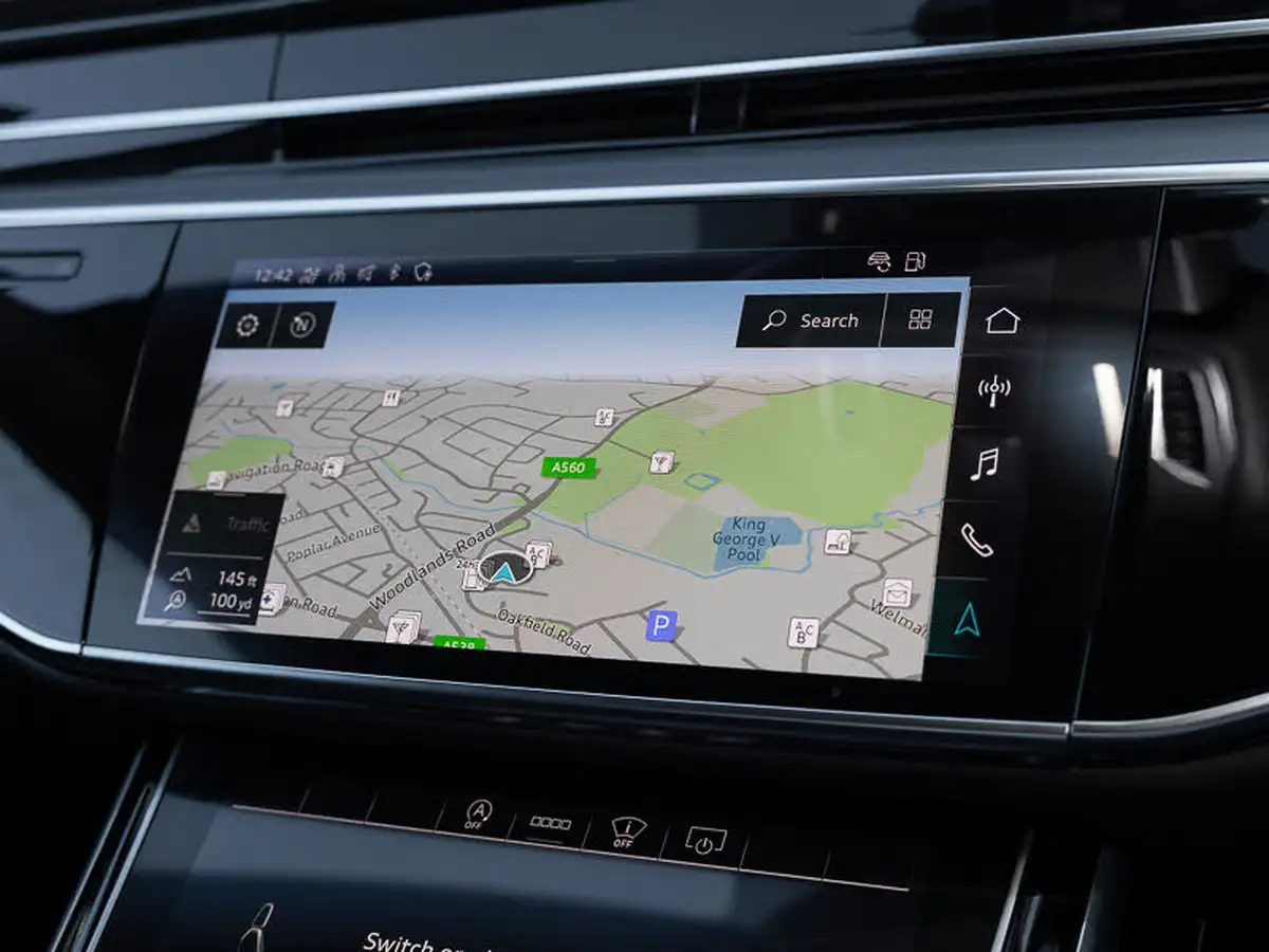 2021-audi-a8-30-50-tdi-black-edition-big-8