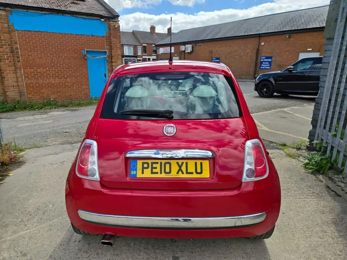 2010-fiat-500-12-lounge-big-8