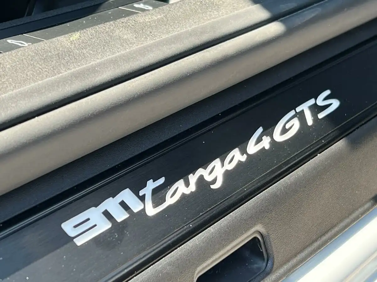 2024-porsche-911-30-targa-4-gts-480ps-2981cc-pdk-big-28