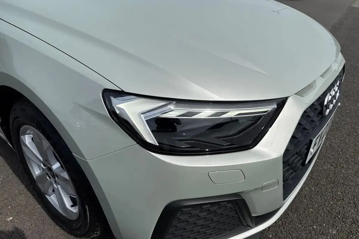 2023-audi-a1-10-30-tfsi-technik-big-8